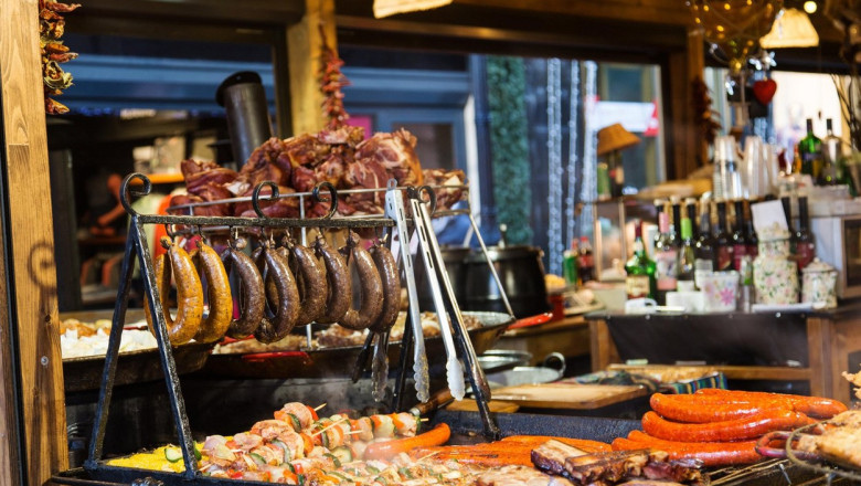 Comerciantii de la târgurile de Crăciun, amendați de ANPC