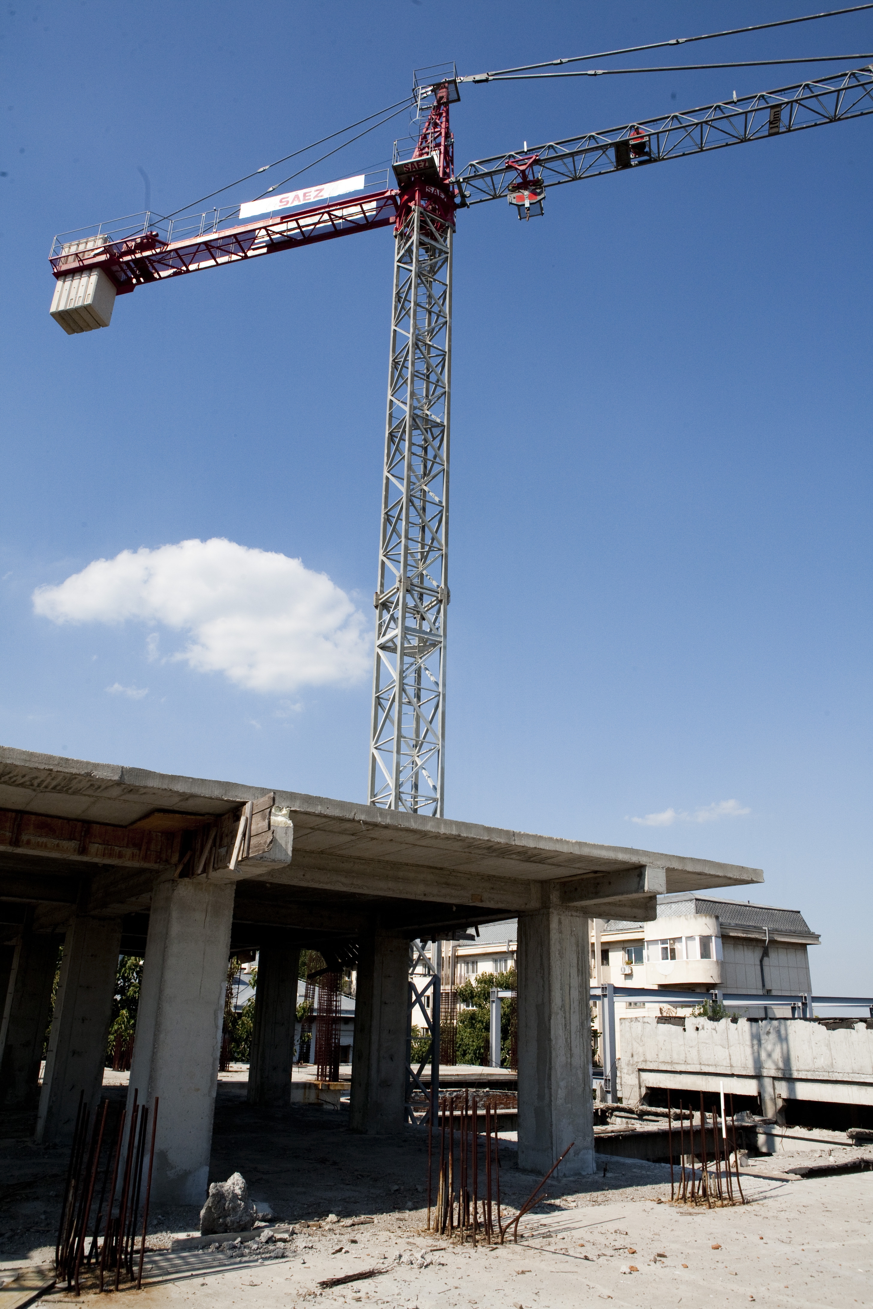 Centrul de Afaceri înghite degeaba zeci de mii de euro