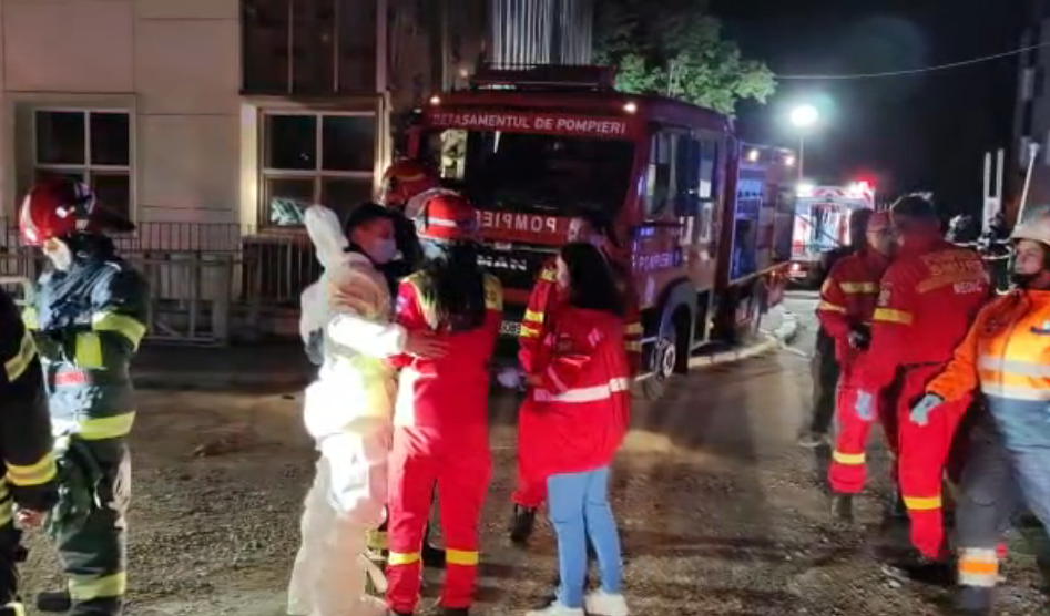 Amplu exercițiu de intervenție. Incendiu în secția de Ortopedie a Spitalului Județean (VIDEO)
