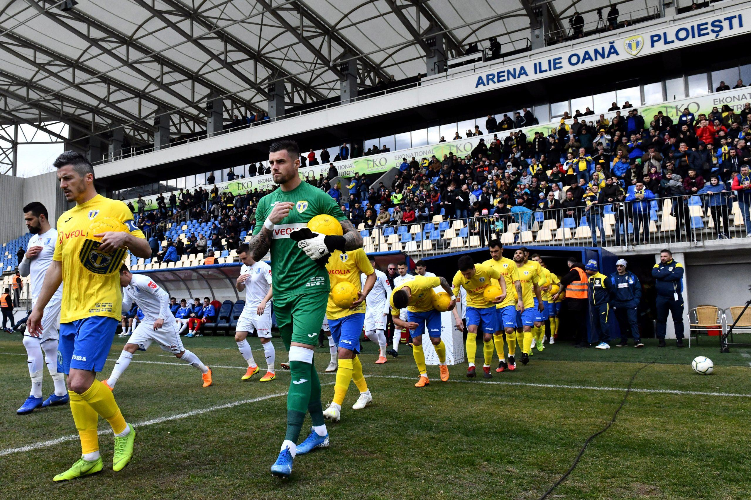 FOTBAL | Meci amânat din cauza coronavirusului