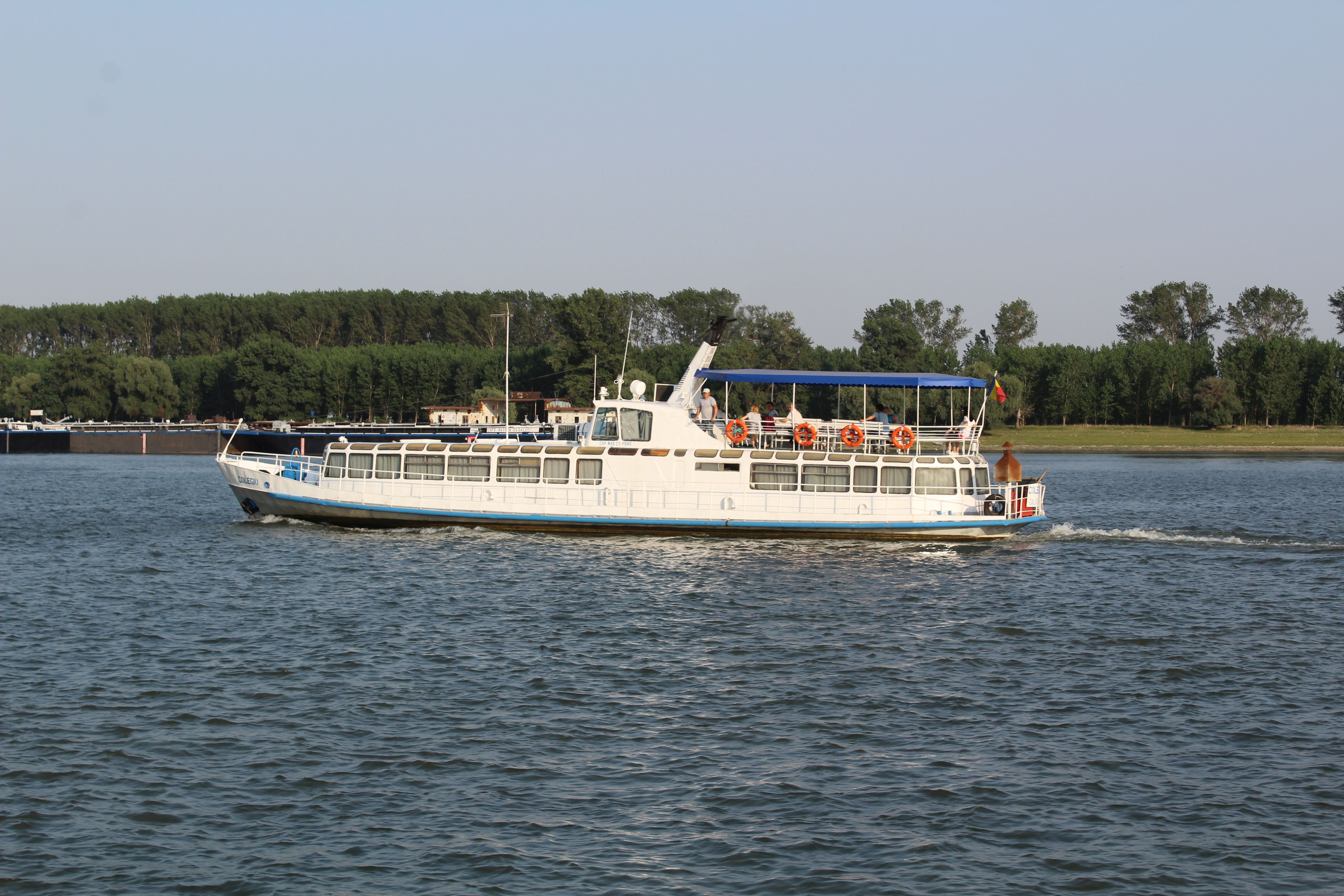 Croaziere pe Dunăre de ziua fluviului. Organizatorii au pregătit și alte SURPRIZE pentru gălățeni