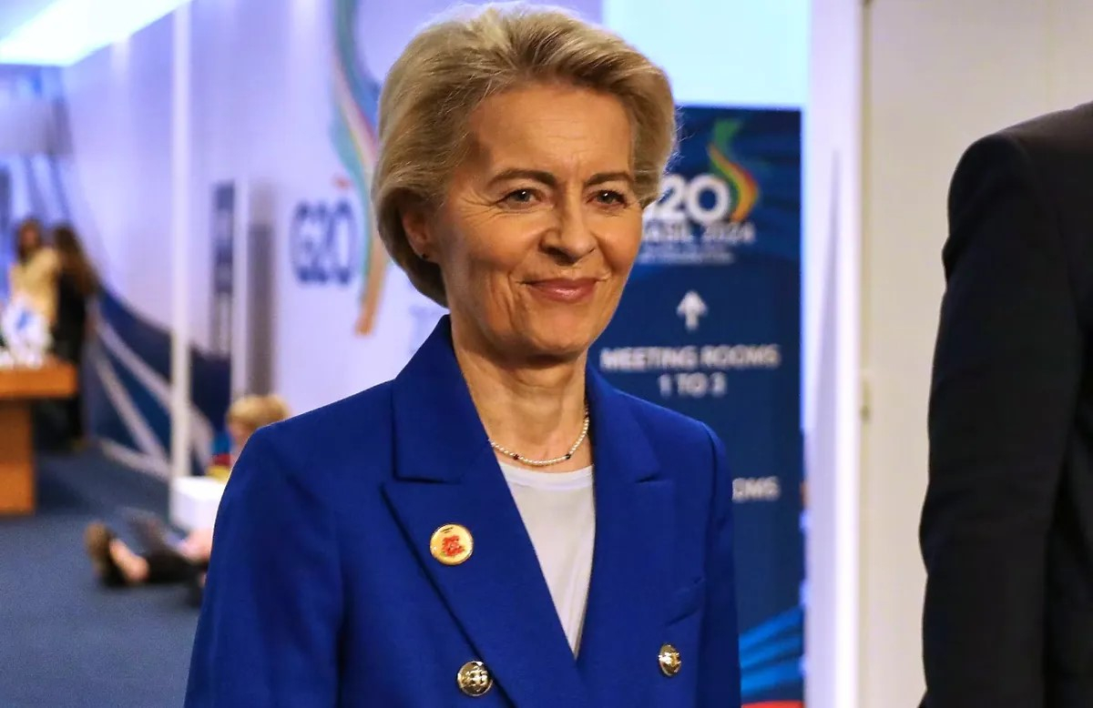 Von der Leyen, prim-ajutor la bordul avionului