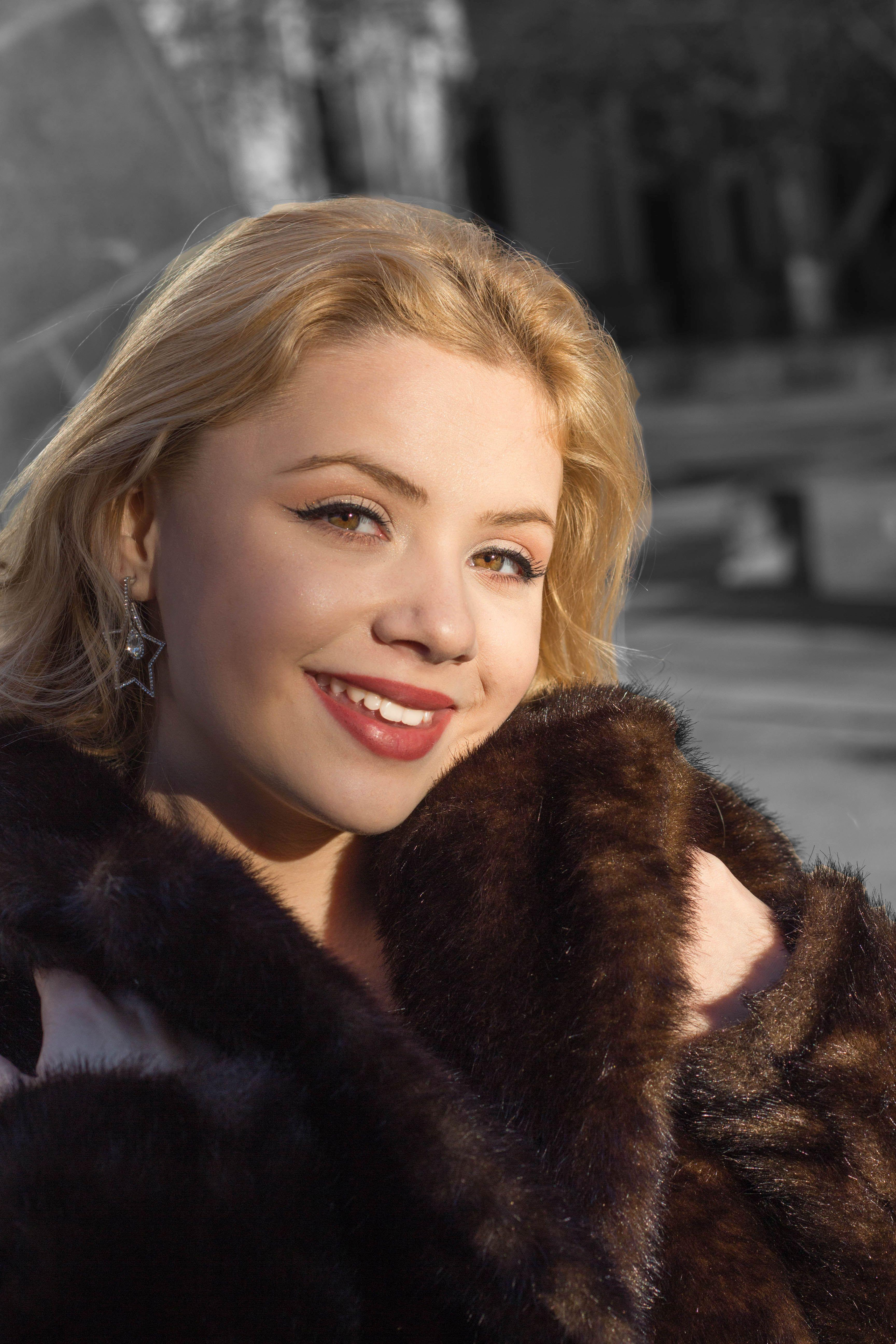 Maria Crăciun cântă în martie alături de nume mari ale muzicii româneşti