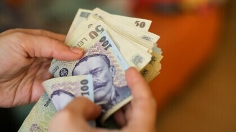 Pensii mai mari într-o săracă ţară bogată