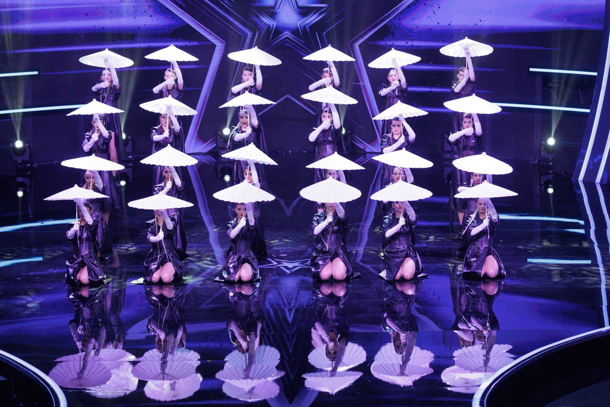 „EStrada Studio” din Galaţi, din nou pe scena „Românii au talent”