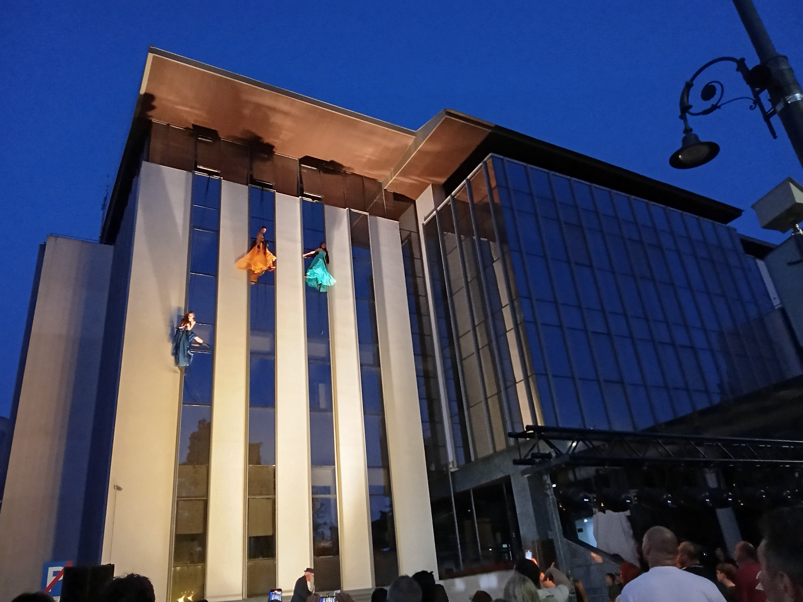 Primăria Galați își caută specialist în comunicare și relații publice