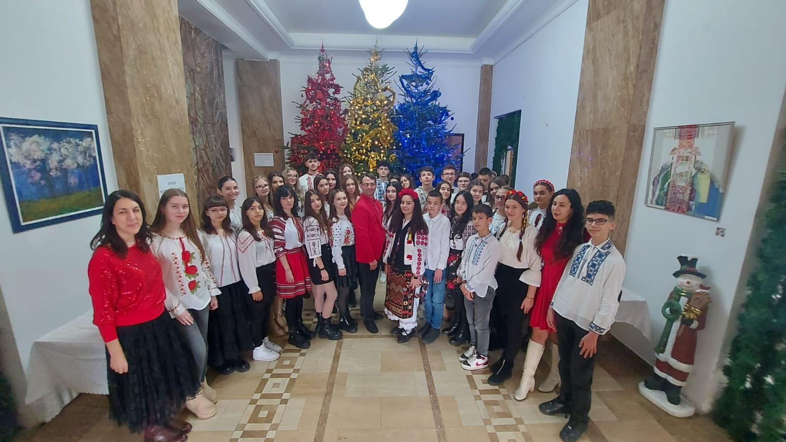 Corul de la CNMK, mesager al tradiției și spiritului Crăciunului (video)