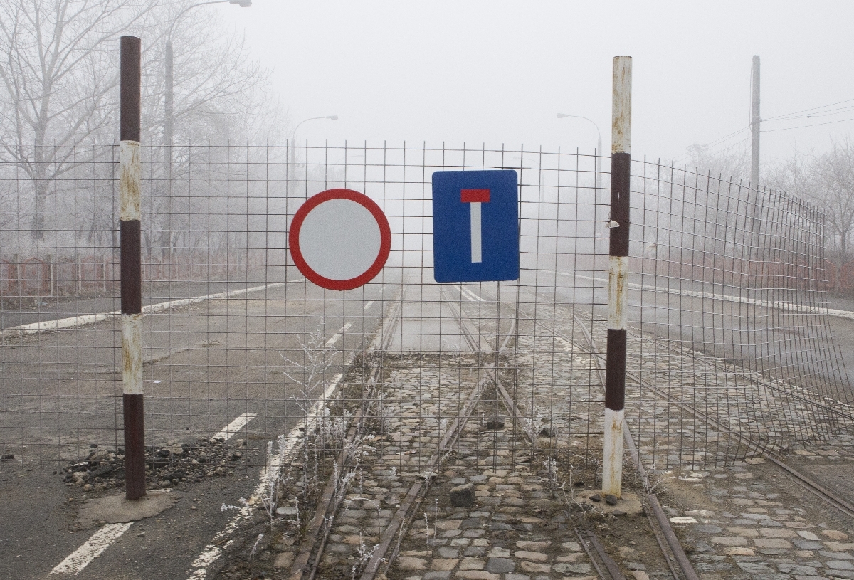 VIADUCTUL RĂMÂNE ÎNCHIS la 45 de ani de la INAUGURARE (FOTO)