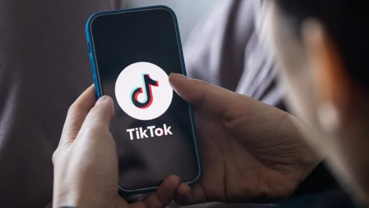 TikTok angajează manager pentru relații guvernamentale în România