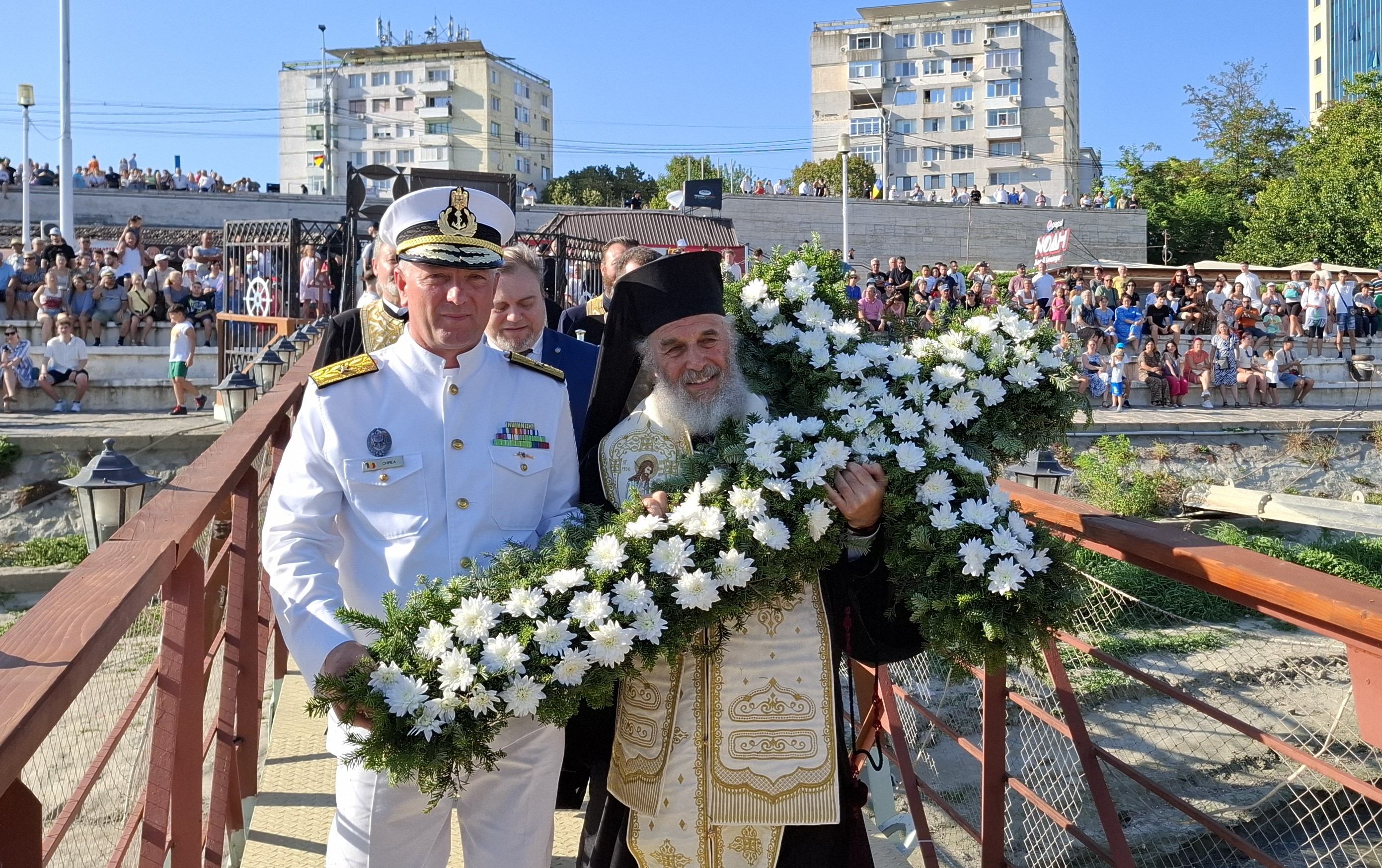 De Ziua Marinei, ceremonial militar-religios și parada navelor pe Dunăre (FOTO)