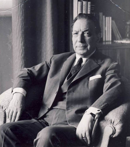 Ion Finteșteanu, 63 de ani pe scena Teatrului Național