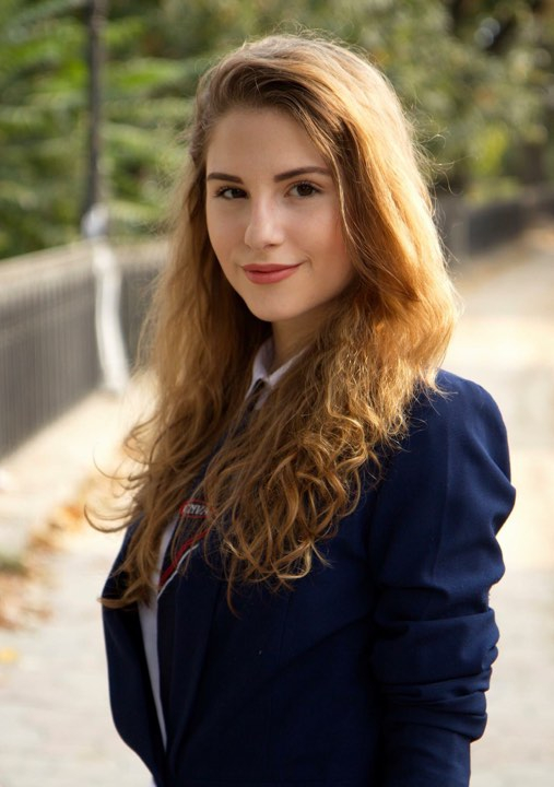 Universitatea Wellesley, SUA. O liceană din Galaţi se visează Secretar de Stat la Casa Albă