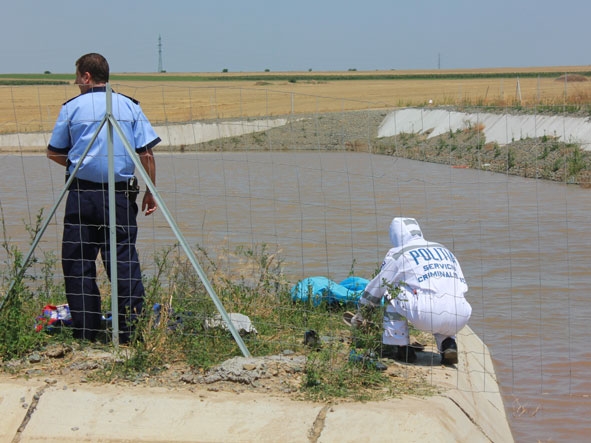 Disperare la Braniştea! Doi copii şi un tânăr au dispărut în apele Siretului