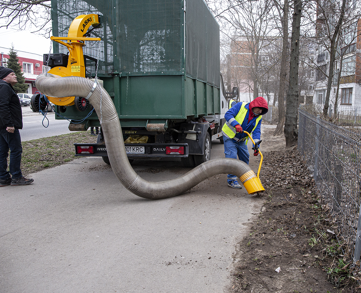 Până pe 21 aprilie, curăţenie de primăvară în cartiere
