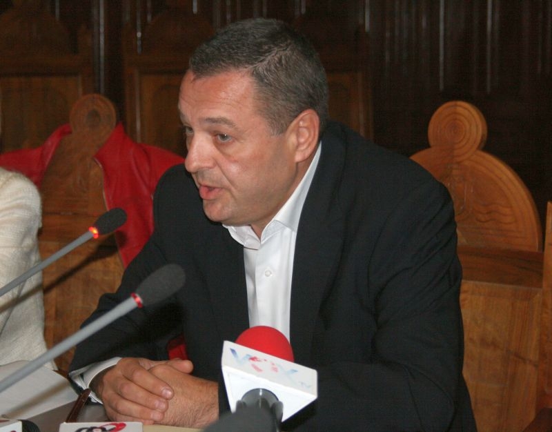 Apel al Electrocentrale / Dacă nu se plătesc datoriile, rămânem iar fără căldură