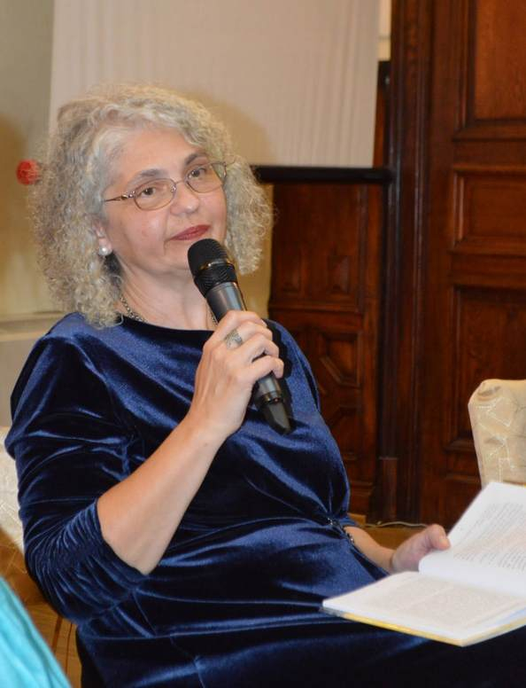 Mihaela Cristescu, „scriitor de onoare” al Galațiului