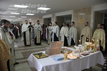 Preoţii au dus Duhul rugăciunii şi al păcii