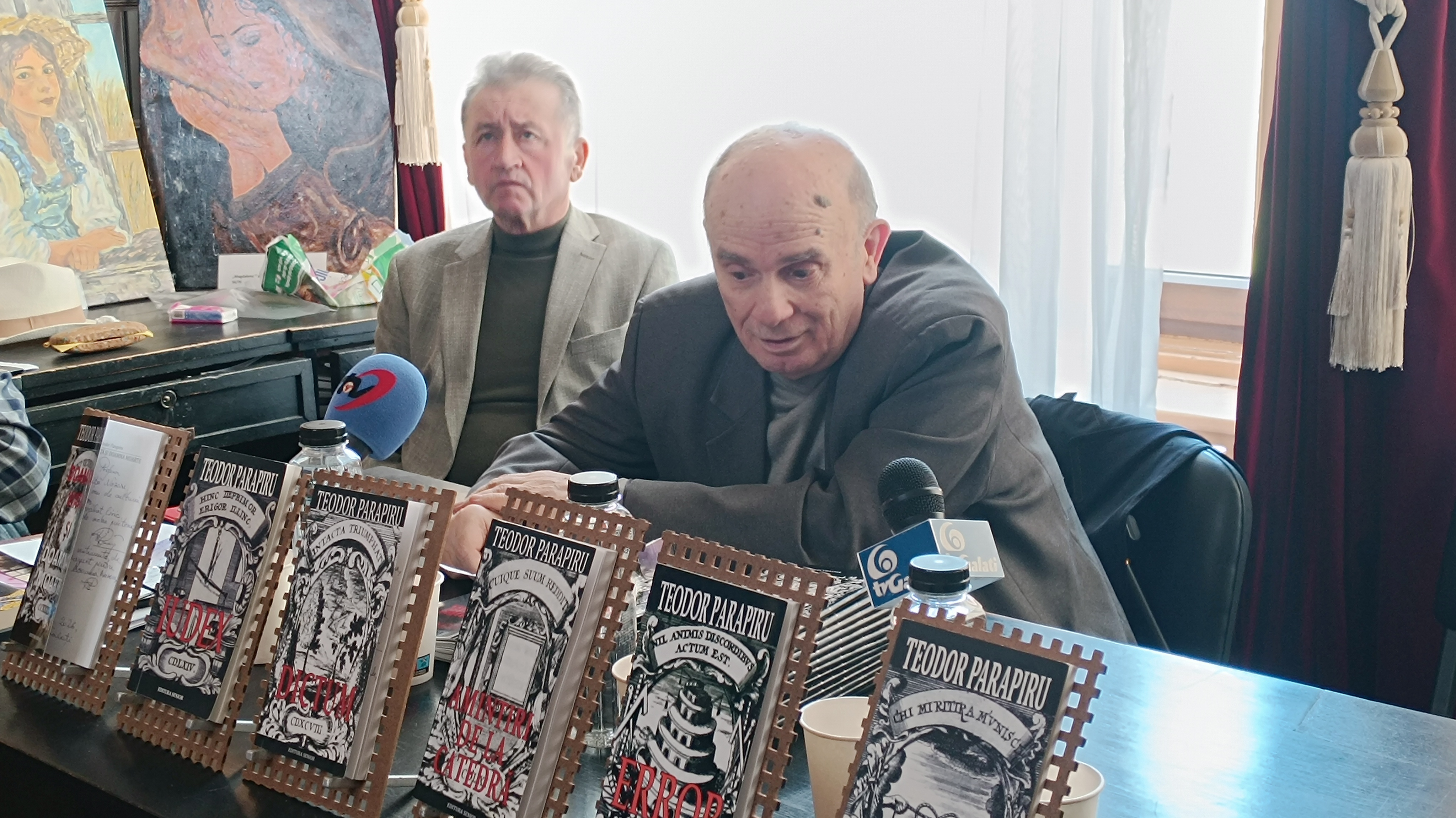Maestrul se reîntoarce la poezie! "Doamna Viaţă şi Doamna Moarte", un nou volum semnat Teodor Parapiru
