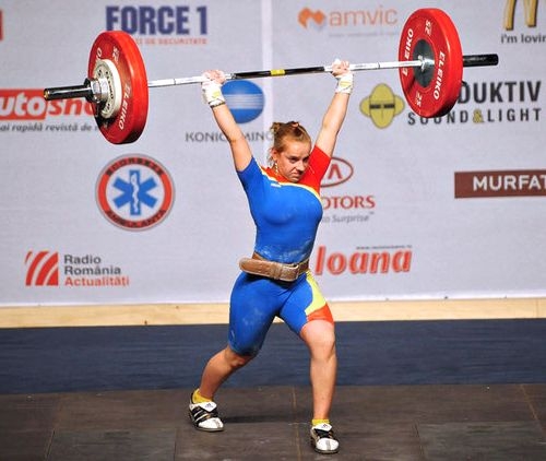 HALTERE. Elena Andrieş a revenit în arena performanţei