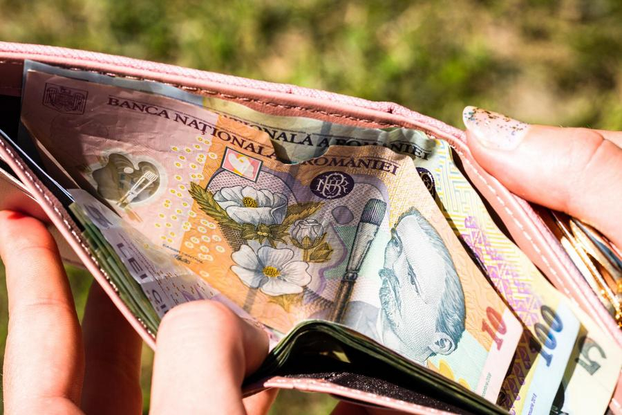 Bani în plus pentru o categorie de pensionari
