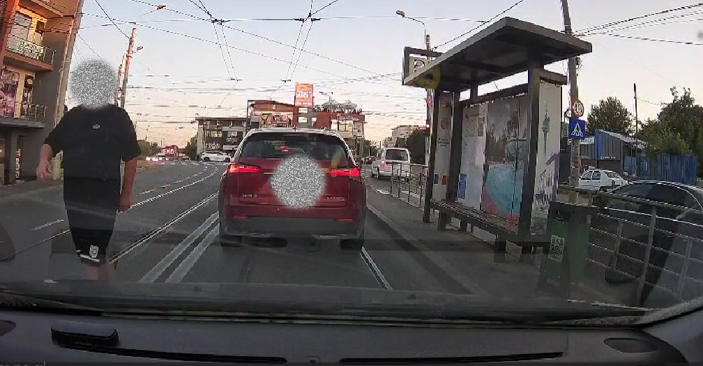 Șofer cu nanism, victimă a unei șicane în trafic