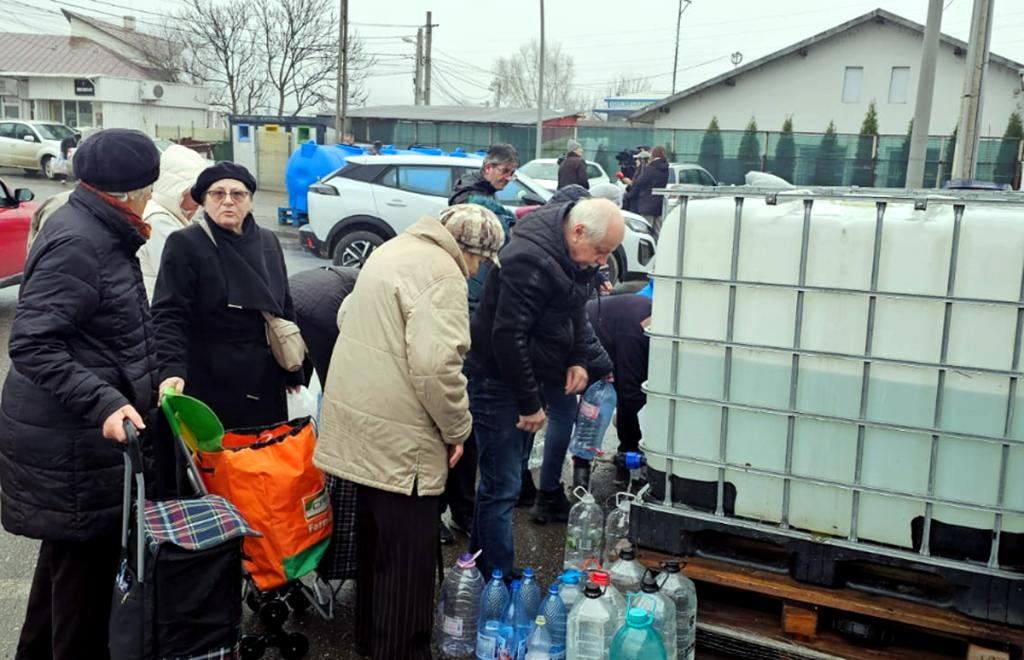 Premierul Bolojan cere „responsabili” pentru criza apei