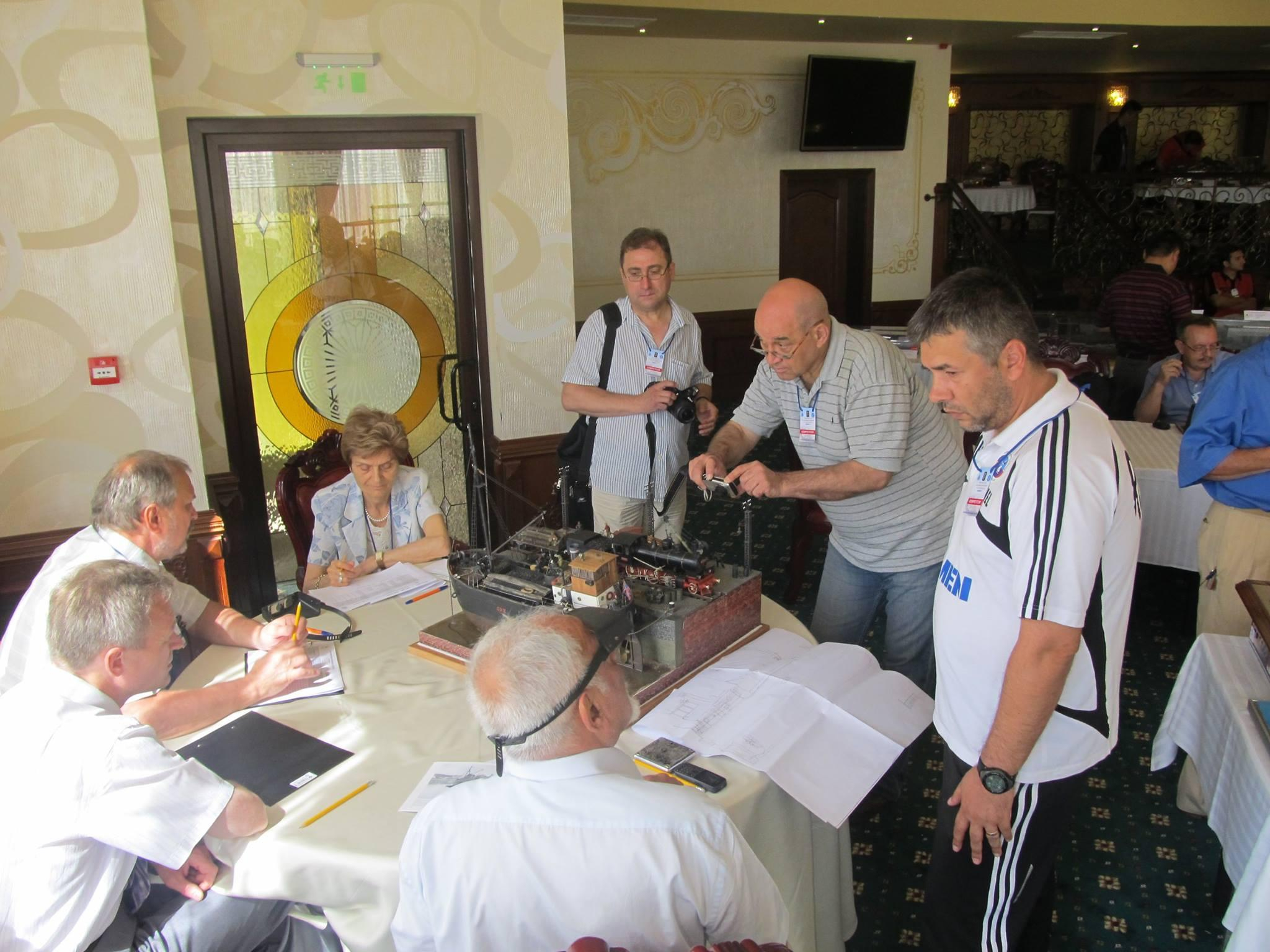 NAVOMODELE. Gălăţenii s-au umplut de medalii