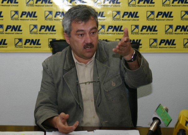 Plecarea din PNL i-a priit lui Emil Ţuicu/ Consilierul judeţean a revenit la şefia RAR Galaţi