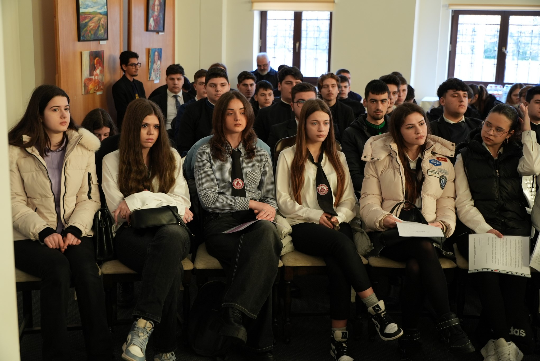 Simpozion interliceal dedicat Sfinţilor Trei Ierarhi