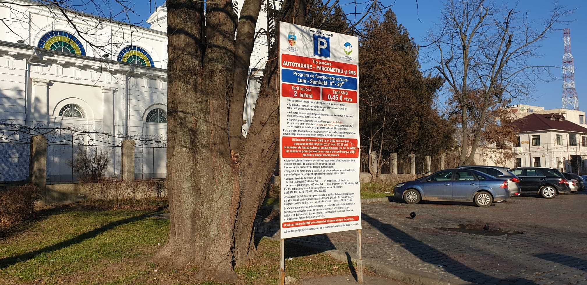 Şoferii care nu-şi plătesc parcarea riscă blocarea roţilor