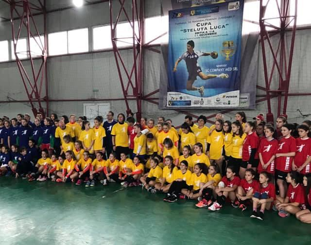 Sărbătoarea micilor handbaliste. ”Cupa Steluţa Luca”, la Pechea. TRADIŢIE