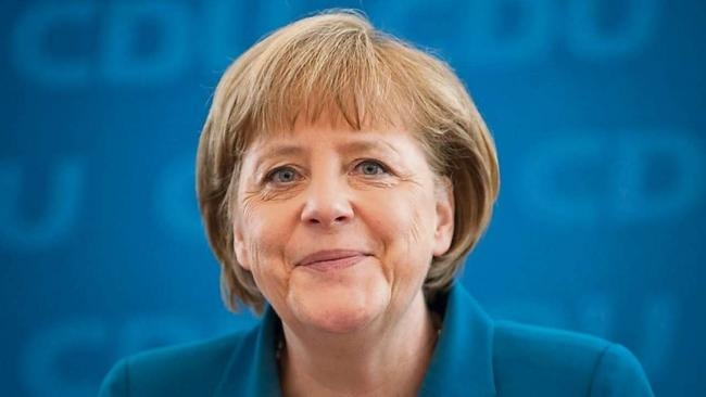 Angela Merkel are un salariu mai mic decât mii de funcţionari UE