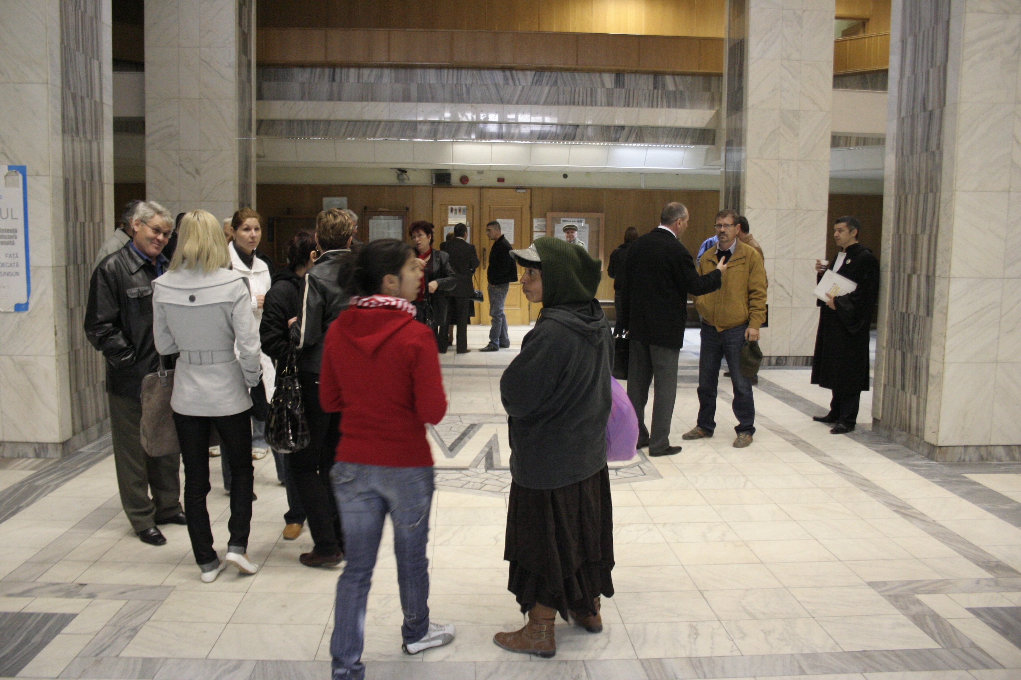 Încurcături la Tribunalul din Galaţi cu Stăneştii acuzaţi de evaziuni fiscale