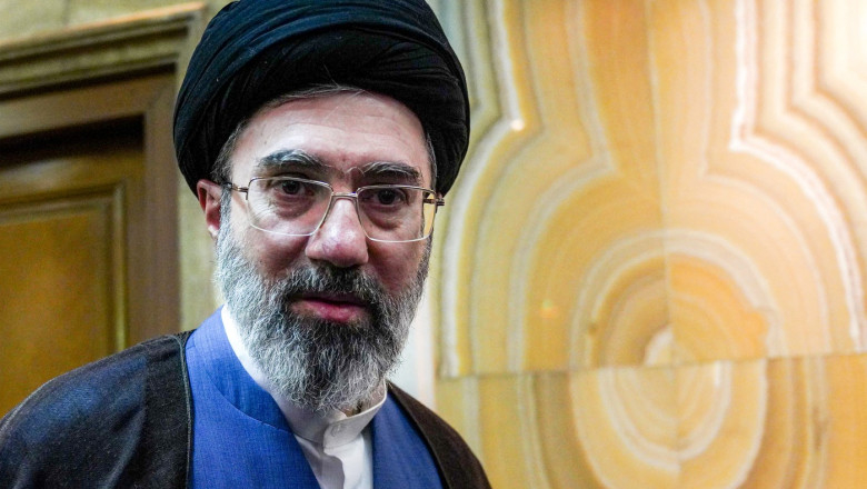 Mesaj dur al lui Mojtaba Khamenei după blocarea strâmtorii Ormuz
