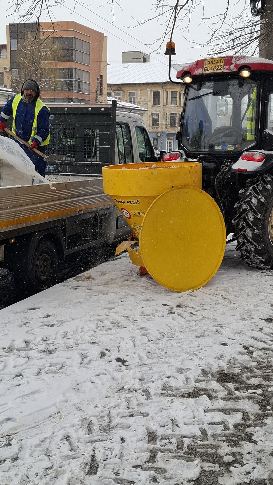 Cum se intervine în municipiul Galaţi pentru deszăpezire