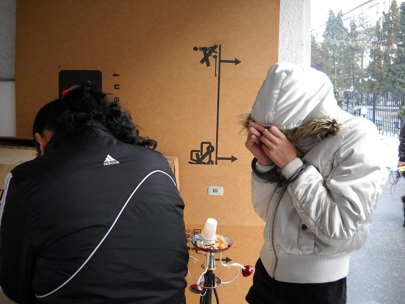 Neatenţia costă! O patroană de magazin sătesc a rămas cu buza umflată după ce a uitat banii pe tejghea