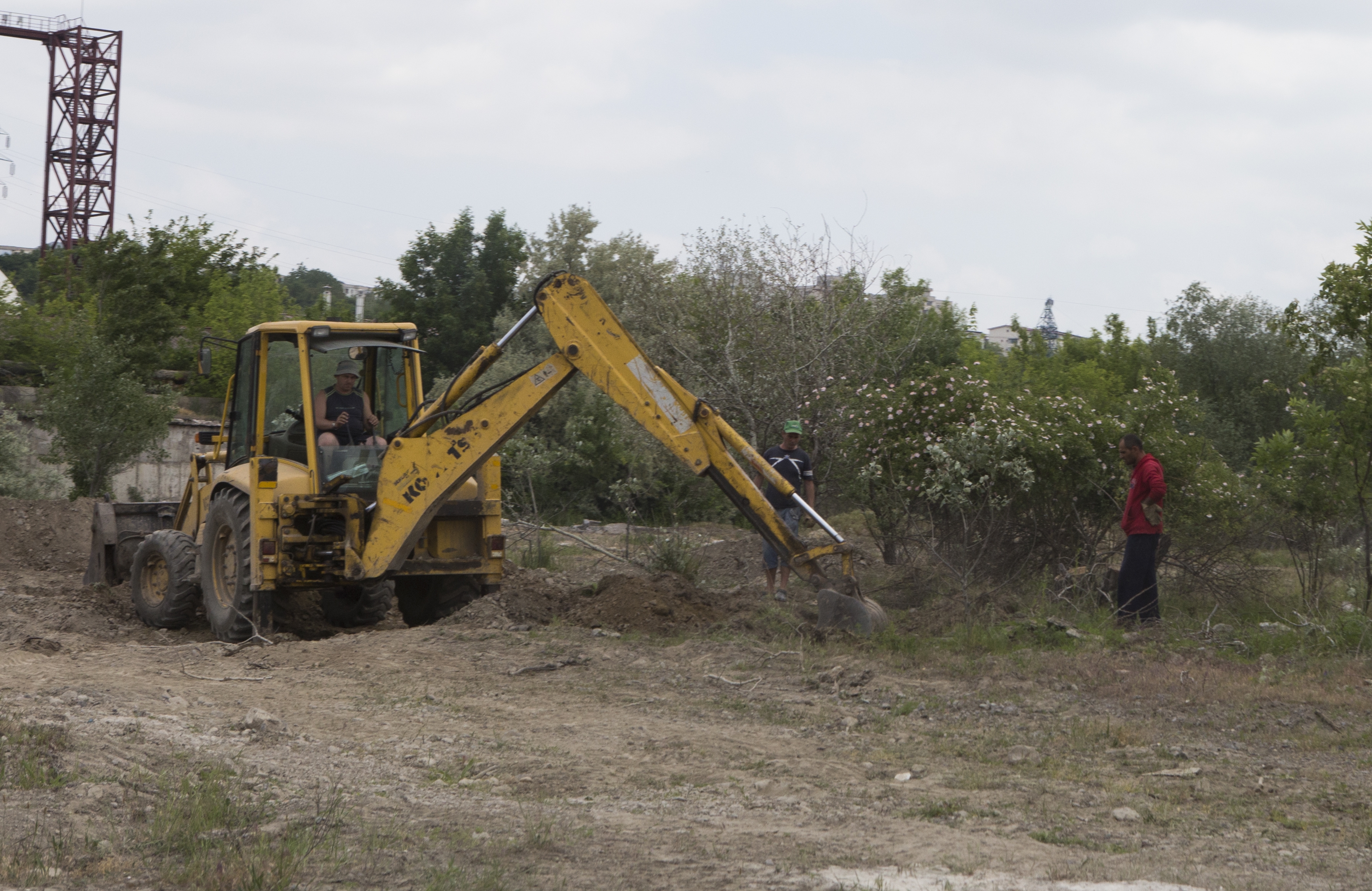 O poliţistă din Galaţi, mână-n mână cu mafia fierului vechi