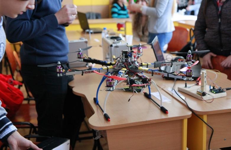 Elevii gălăţeni au monopolizat "Stelele Ştiinţei"/ LISTA PREMIILOR