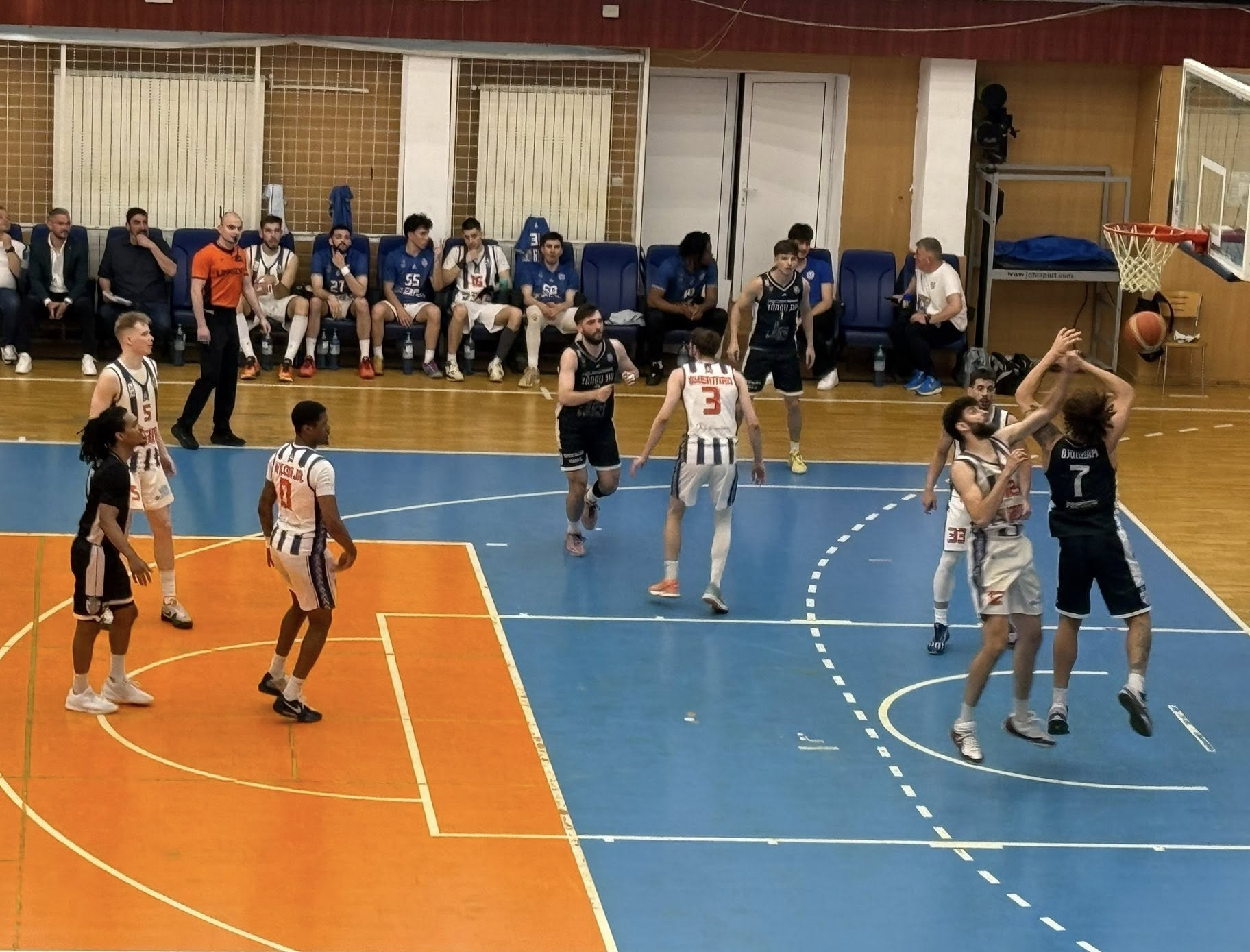 Final de sezon pentru echipa gălăţeană de baschet