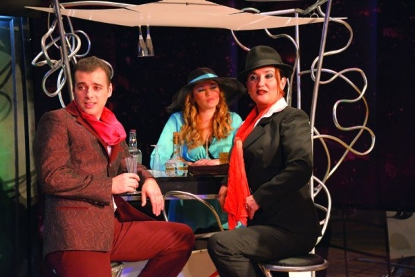 Weekend cu trei piese ofertante la Teatrul Dramatic