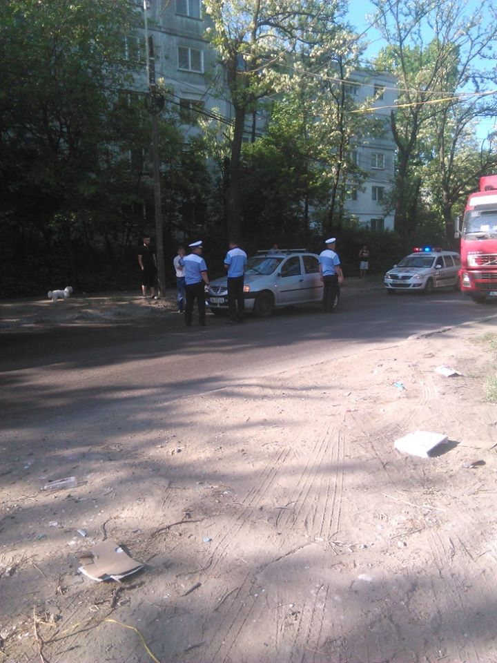 Accident grav pe Centură. Un bărbat a ajuns la spital