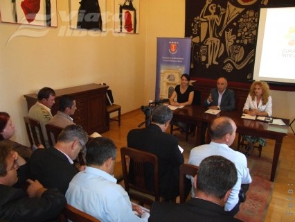 Ieri - întâlnire cu primarii 