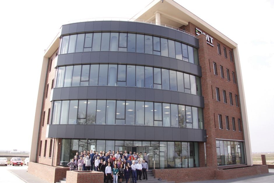 Vizită surpriză! Ambasadorul Olandei va participa, vineri, la inaugurarea noului sediu al DMT Design Galaţi