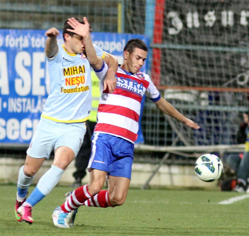 Steaua îi dă târcoale "oţelarului" Iorga