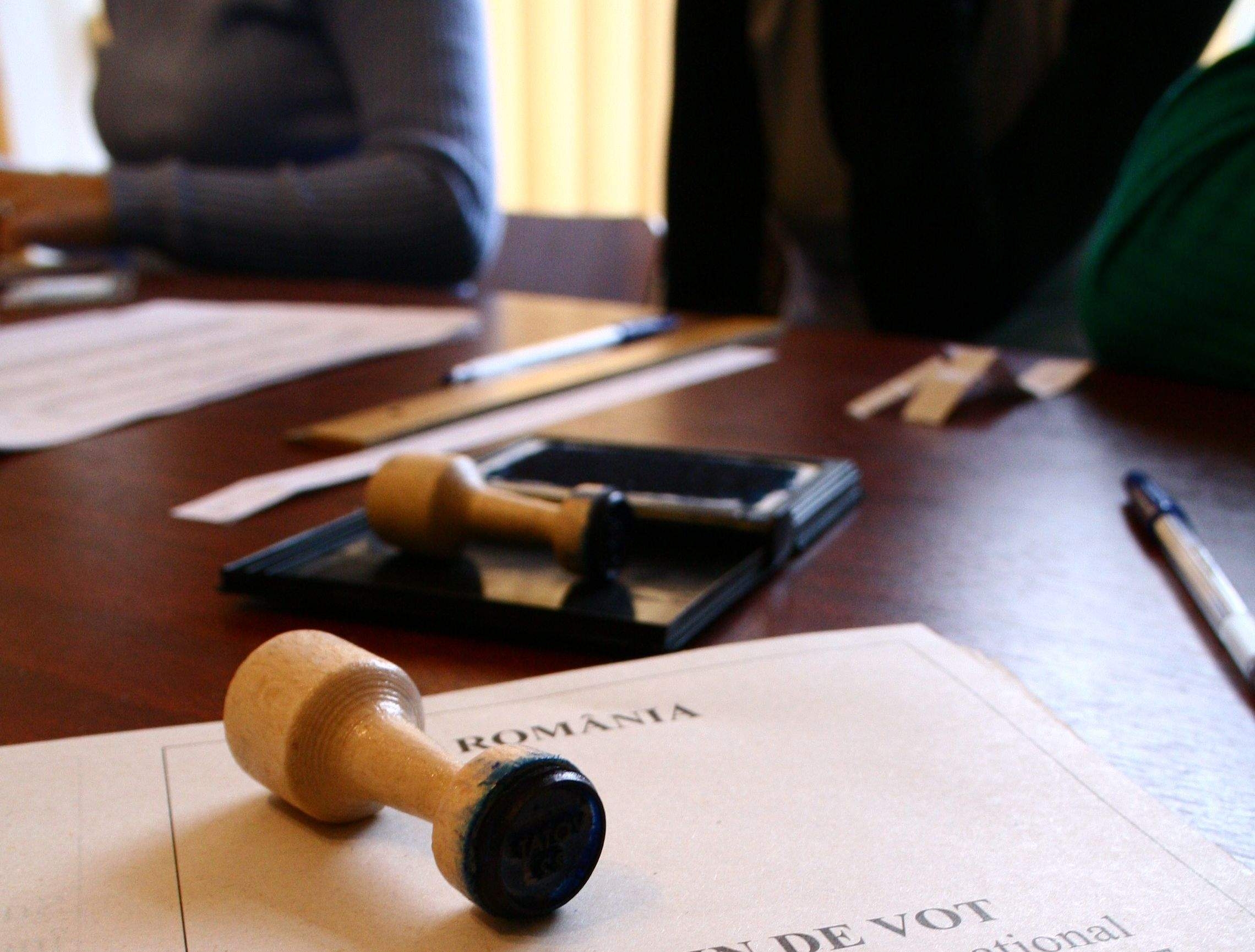 Campanie de prevenire a fraudelor electorale: Mita şi votul ilegal înseamnă închisoare!