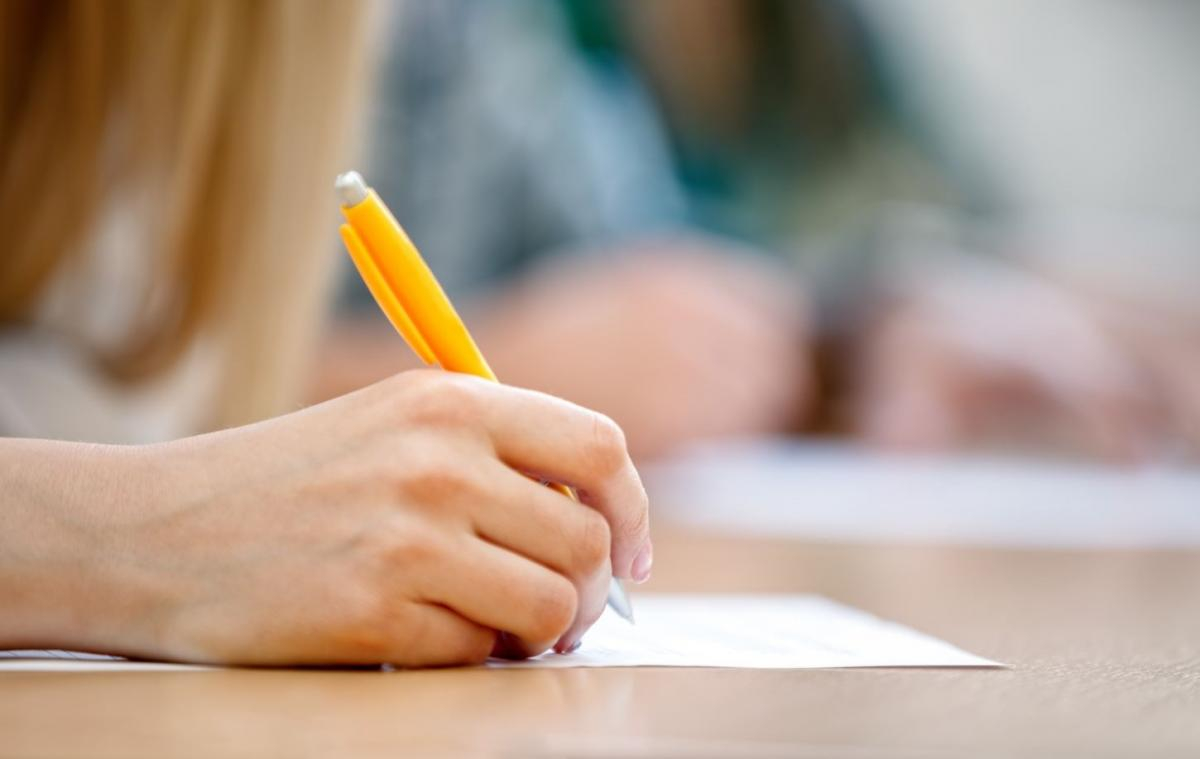 278 de viitori absolvenți, absenți de la simularea bacalaureatului la Limba română