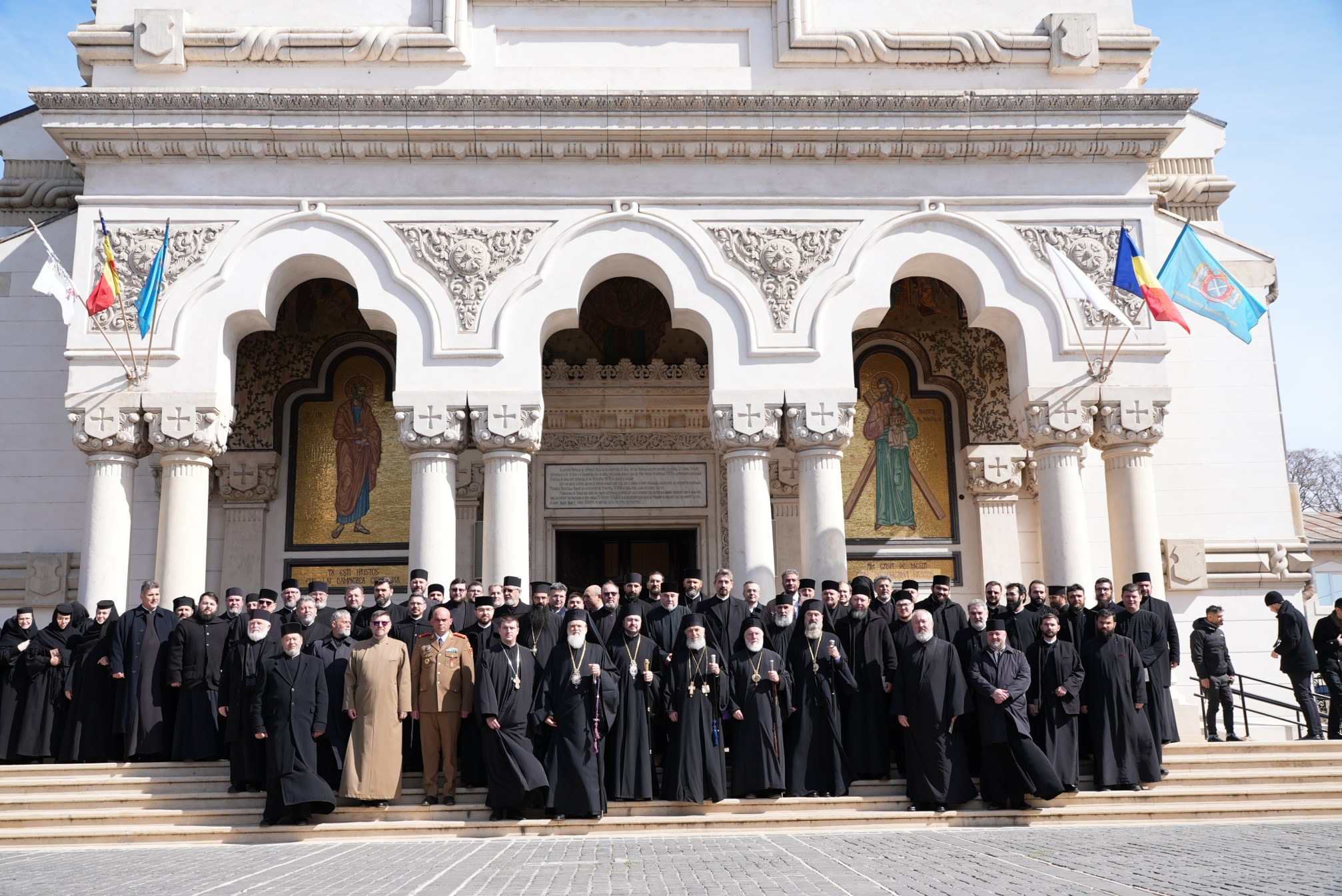 Comuniune în rugăciune cu IPS Casian, la împlinirea a 70 ani