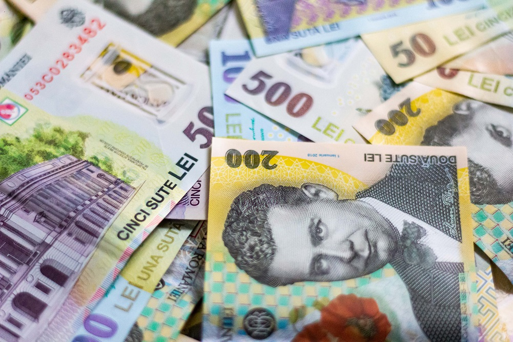 Două milioane de lei pentru biserici