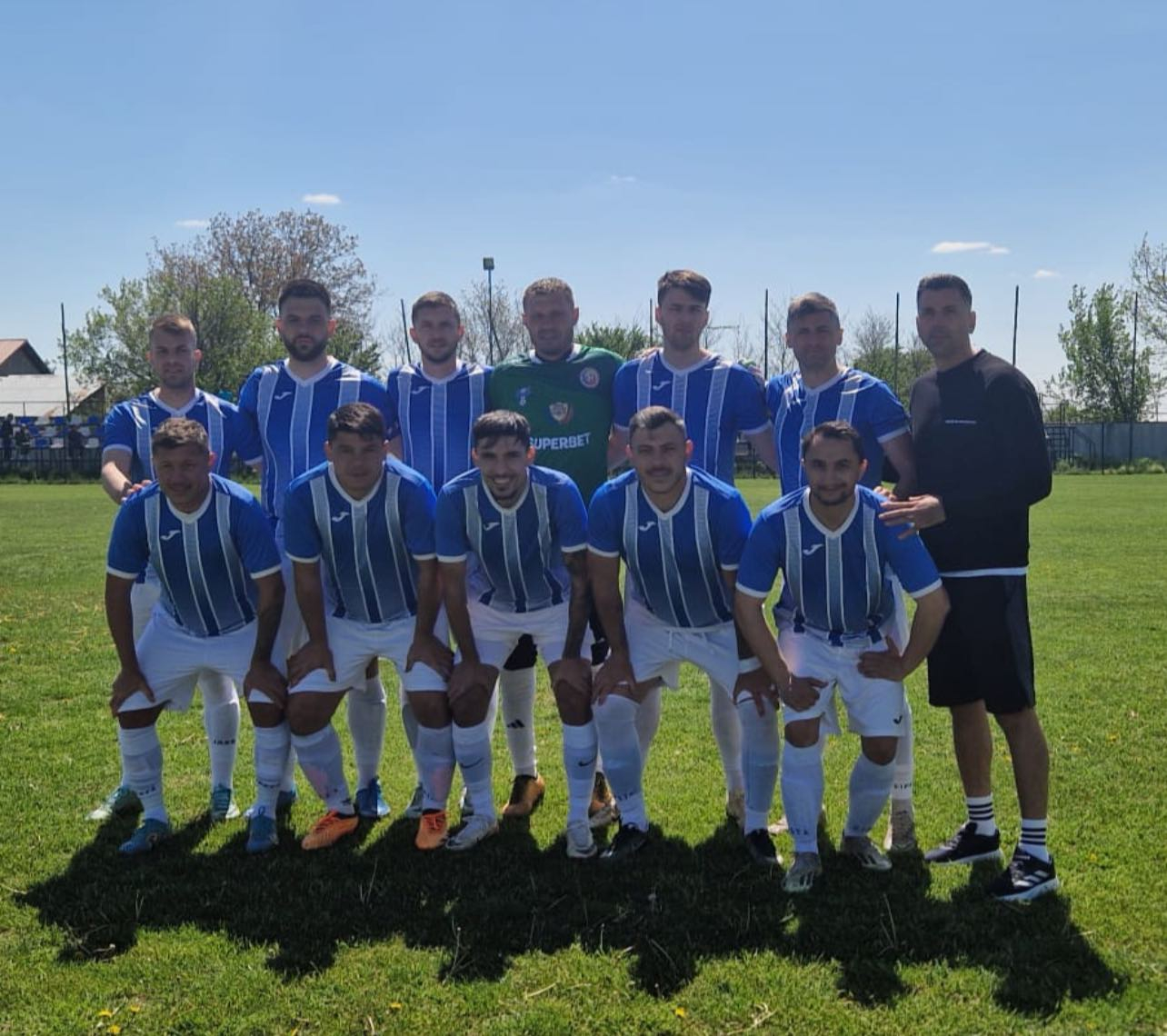 Liderul se desprinde în clasamentul Ligii a IV-a de fotbal