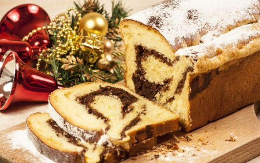 Milioane de cozonaci, pregătiți de sărbători